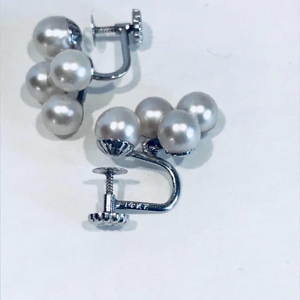 Vintage 14K Solid WG Pearl Earrings - Picture 5 of 8